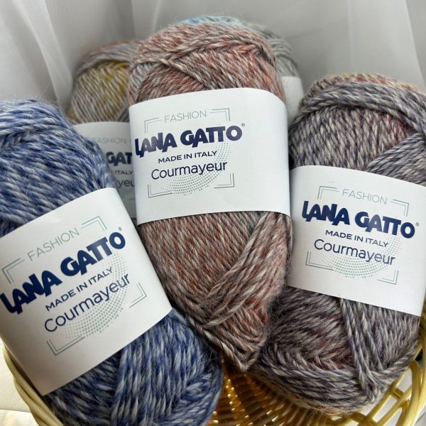 Courmayeur (30% альпака, 70% вирджинская шерсть), 200м/100гр