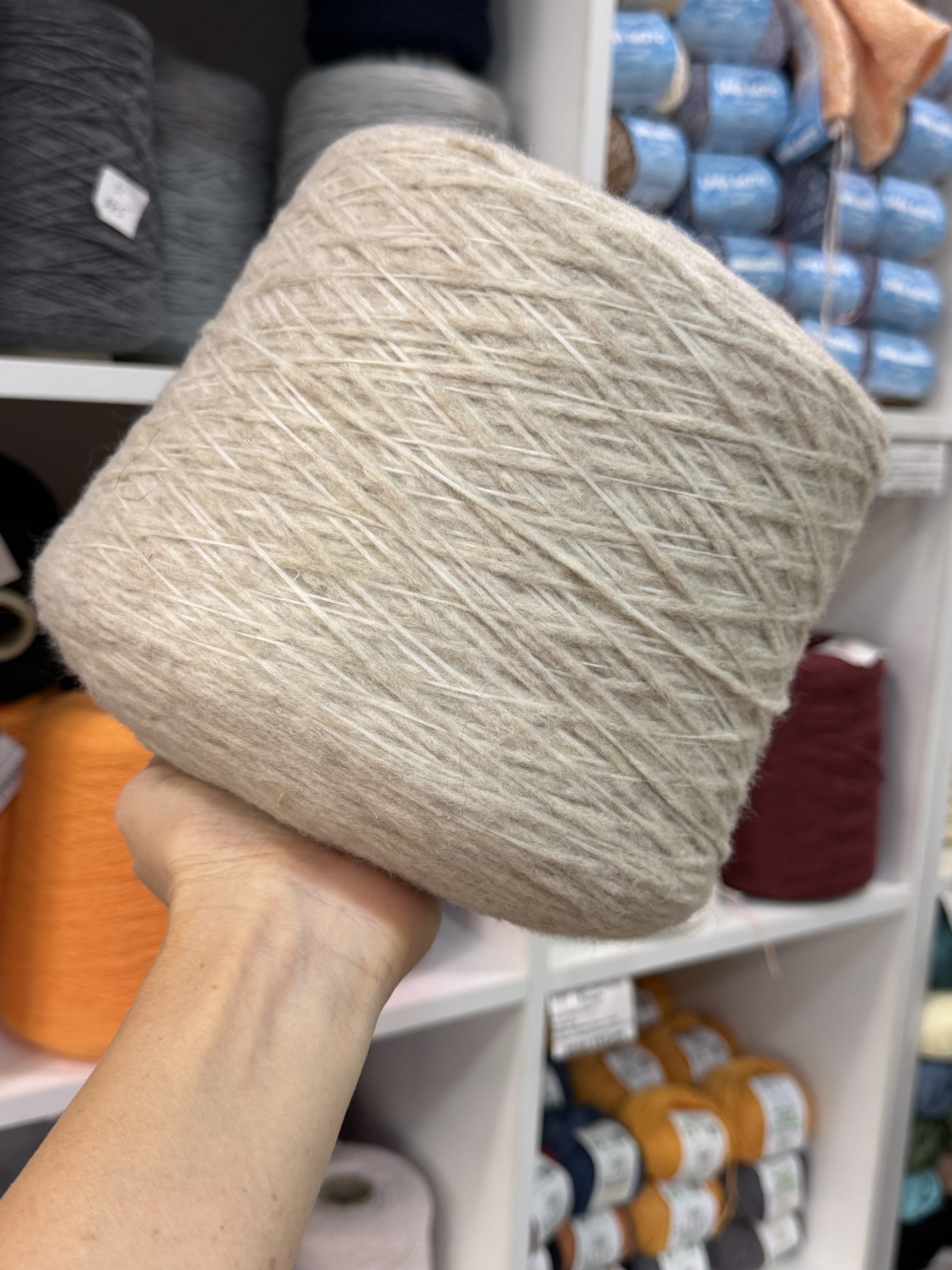 Spon New Mill (50% меринос, 50% полиамид), 180м/100гр