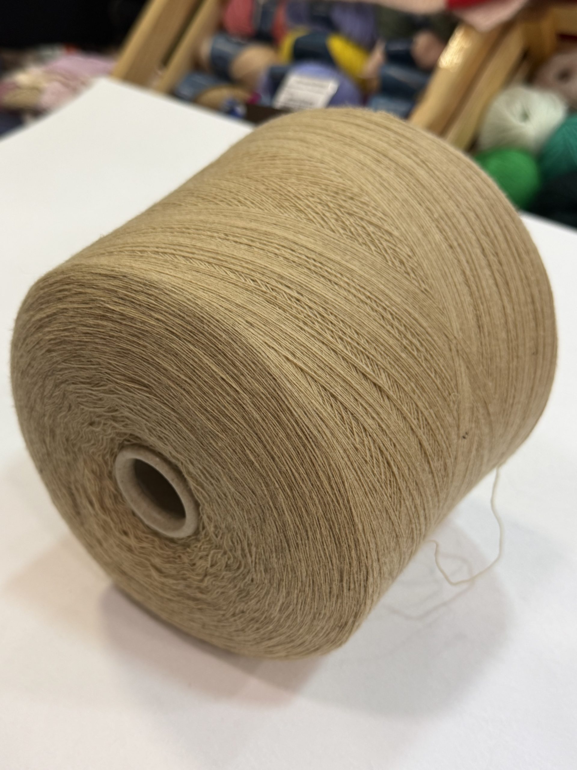 Merinos Milefili беж (80% меринос, 20% па), 1500м/100гр